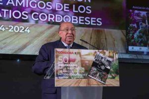 Presentación del libro 50 aniversario Asociación amigos de los patios cordobeses