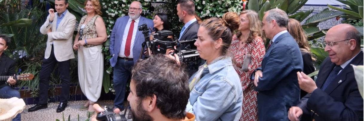 El patio de la Subdelegación de Defensa en Córdoba abre a las visitas